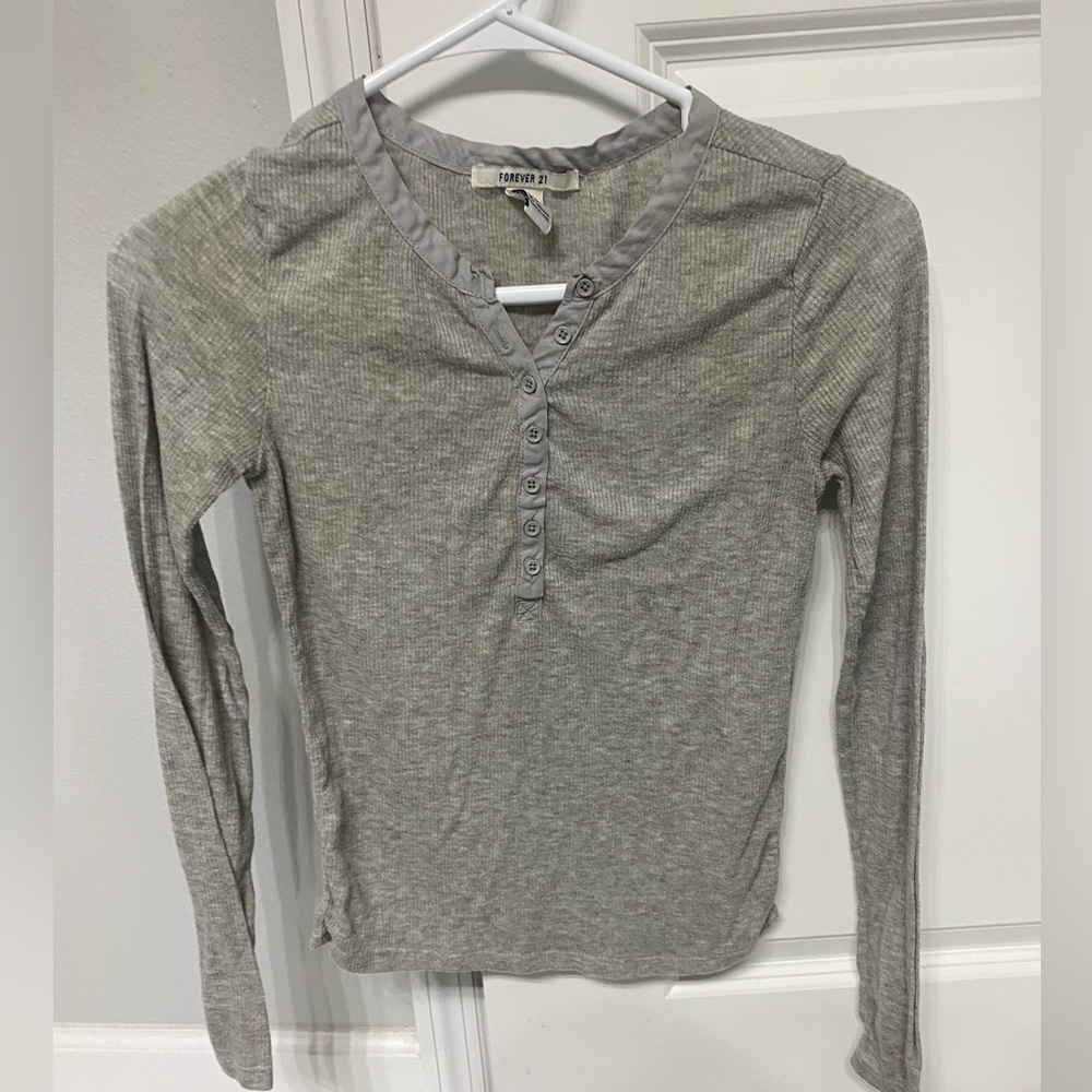 Forever 21 grey long sleeve